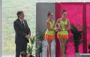 5c9e9657283ce_PODIUM.jpg